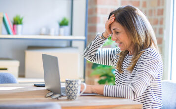 5 znakov nizke digitalne pismenosti Nizka digitalna pismenost